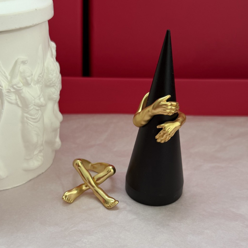 Body Jewelry Europe - ファッション真鍮金メッキボディパーソナライズドエンブレイスデザインリング女性用ヨーロッパアメリカジュエリー